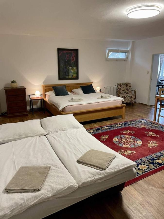 Apartman Lipa Mikulov Eksteriør billede