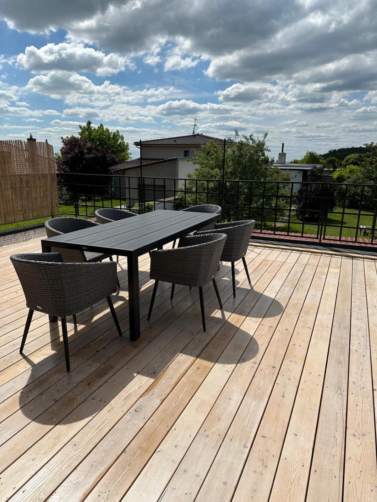 Apartman Lipa Mikulov Eksteriør billede
