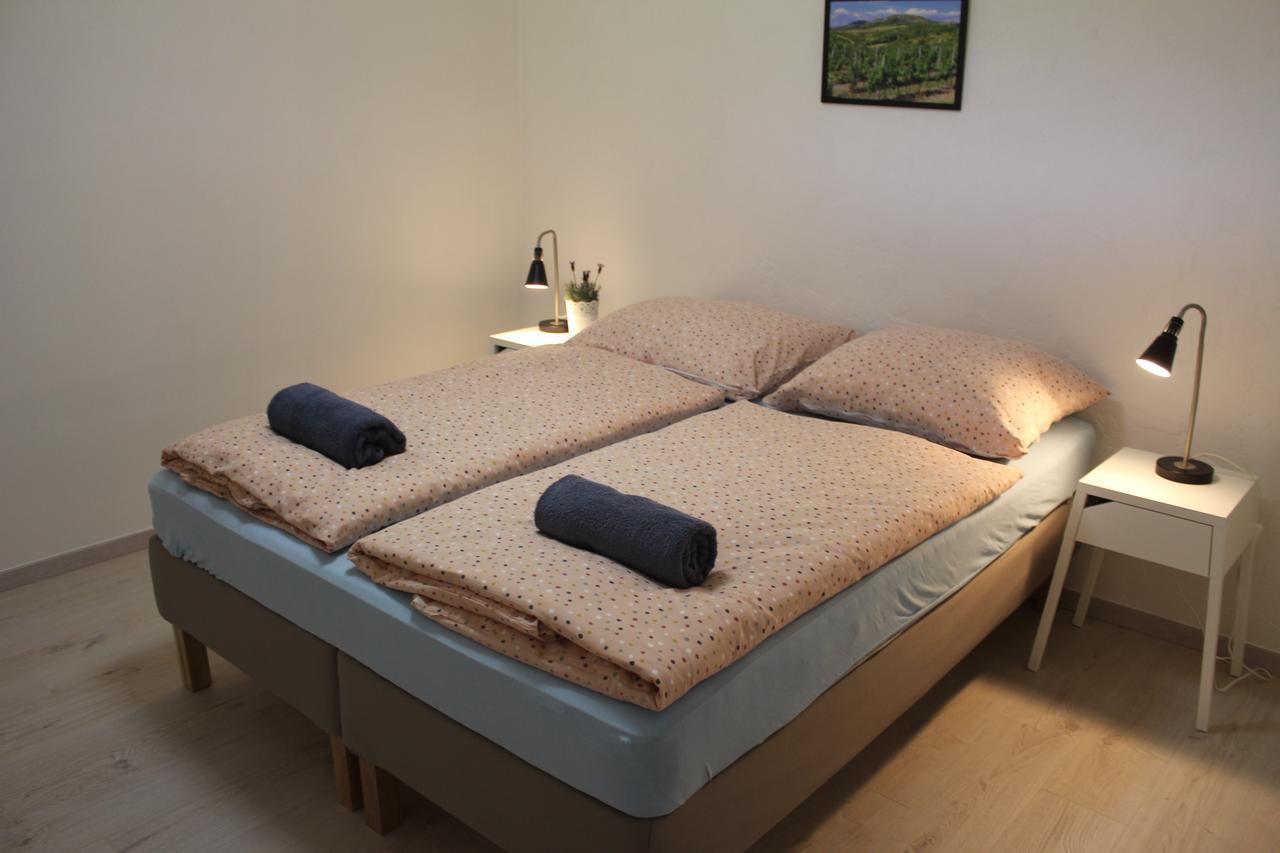 Apartman Lipa Mikulov Eksteriør billede